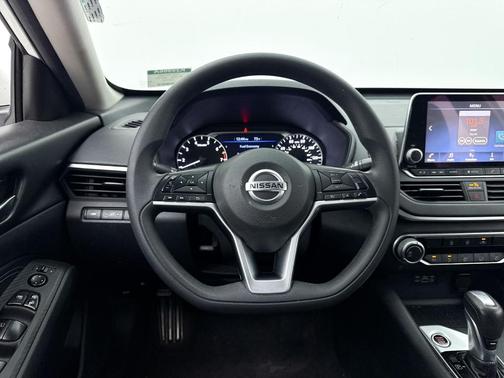 Glacier White 2020 Nissan Altima 2.5 S