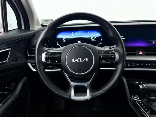 Glacial White Pearl 2025 Kia Sportage SX-Prestige