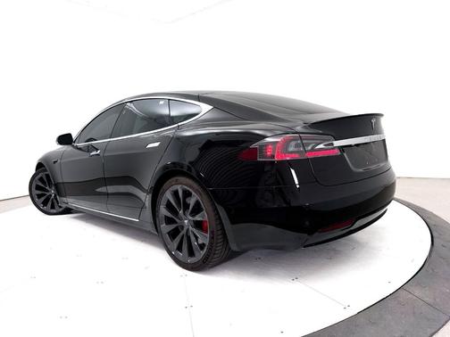 Black 2021 Tesla Model S Performance