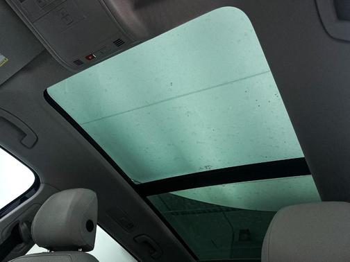 Atlantic Blue 2022 Volkswagen Tiguan 2.0T SE