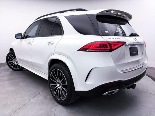 Polar White 2023 Mercedes-Benz GLE 450 4MATIC