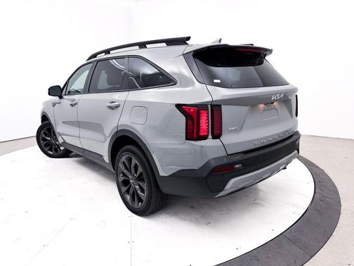 2022 Kia Sorento X-Line EX