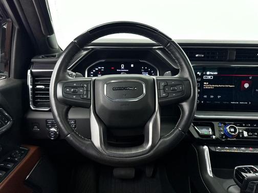 White Frost Tri-Coat 2023 GMC Sierra 1500 Denali Ultimate