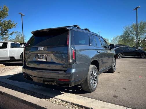 2021 Cadillac Escalade Sport Platinum