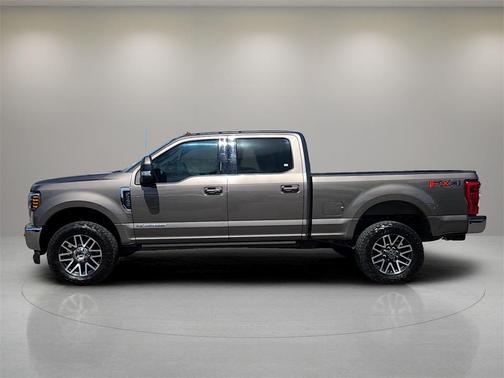 2019 Ford F-350 Lariat Super Duty