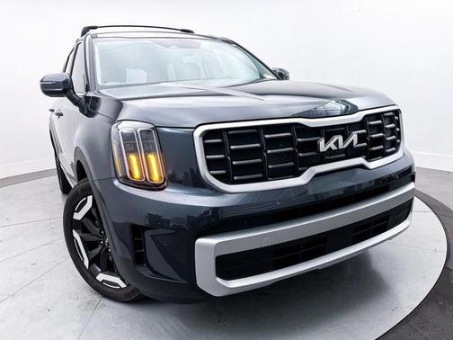 2024 Kia Telluride S