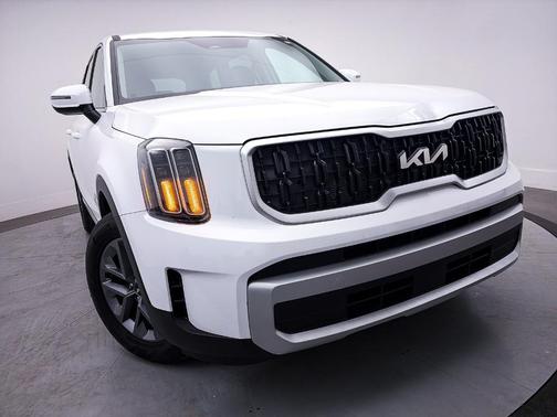 2025 Kia Telluride LX