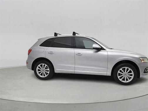 2016 Audi Q5 2.0T Premium Plus