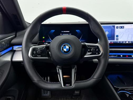 2024 BMW i5 M60