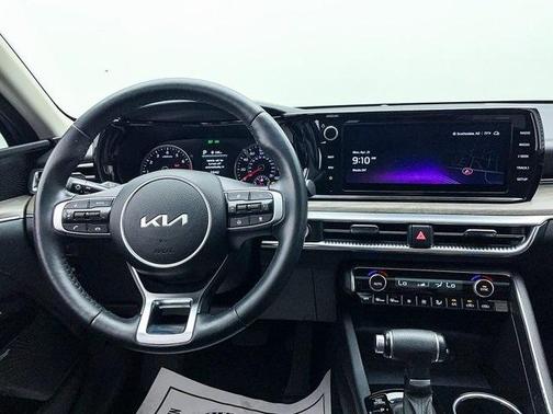 2024 Kia K5 EX