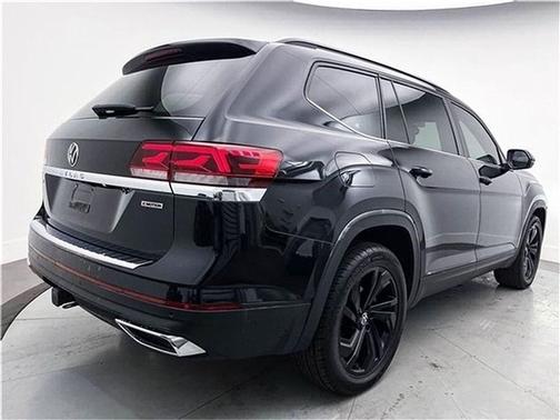 2022 Volkswagen Atlas 3.6L SE w/Technology
