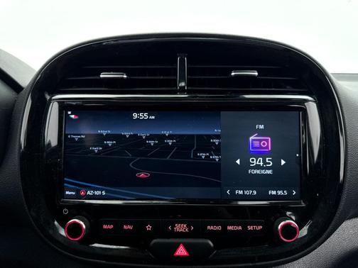 Snow White Pearl 2022 Kia Soul GT-Line 2.0L