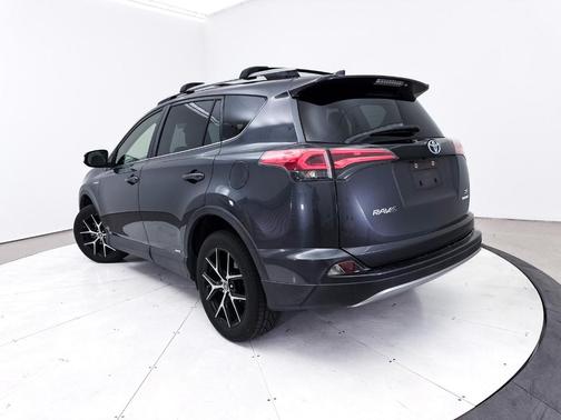 Magnetic Gray Metallic 2018 Toyota RAV4 Hybrid SE