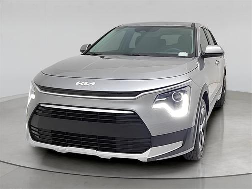2024 Kia Niro LX
