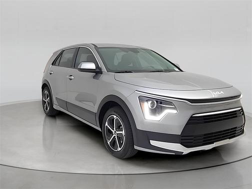 2024 Kia Niro LX