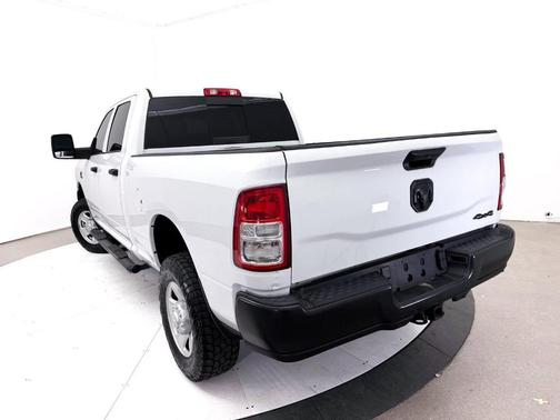 Bright White Clearcoat 2024 RAM 2500 Tradesman