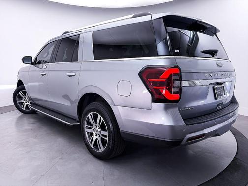 Iconic Silver Metallic 2023 Ford Expedition Max Limited