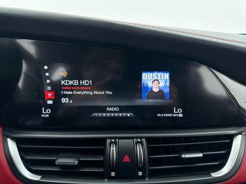 2018 Alfa Romeo Giulia Quadrifoglio