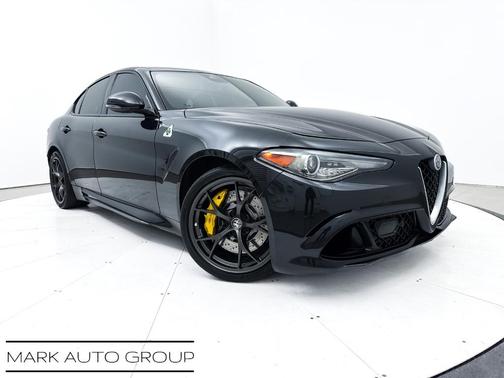 2018 Alfa Romeo Giulia Quadrifoglio
