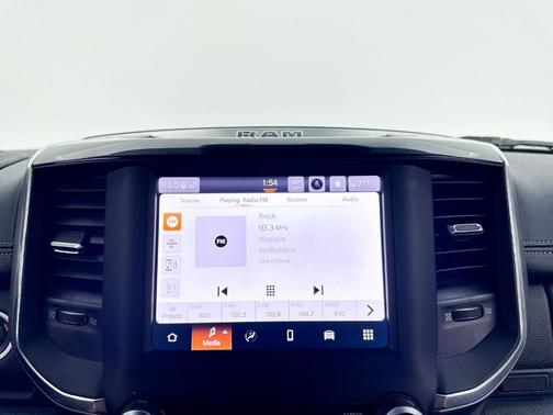 Flame Red Clearcoat 2022 RAM 1500 Laramie