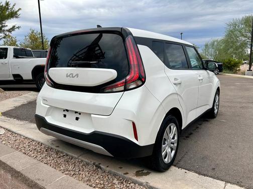 2024 Kia Soul LX