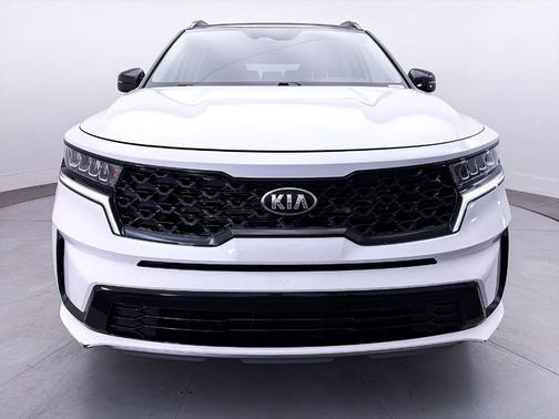 Glacial White Pearl 2021 Kia Sorento S