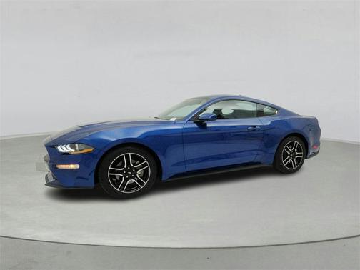 2022 Ford Mustang EcoBoost