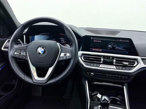 2022 BMW 330 i