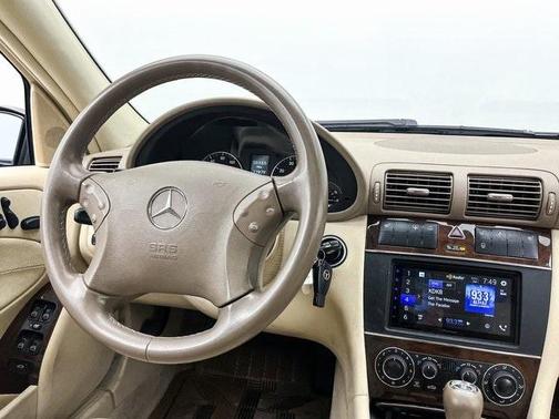 2006 Mercedes-Benz C-Class