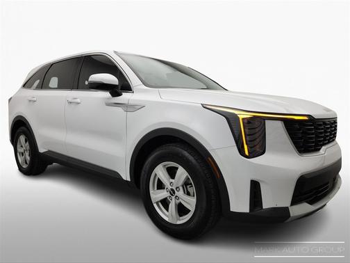 2024 Kia Sorento LX