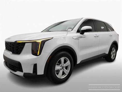 2024 Kia Sorento LX