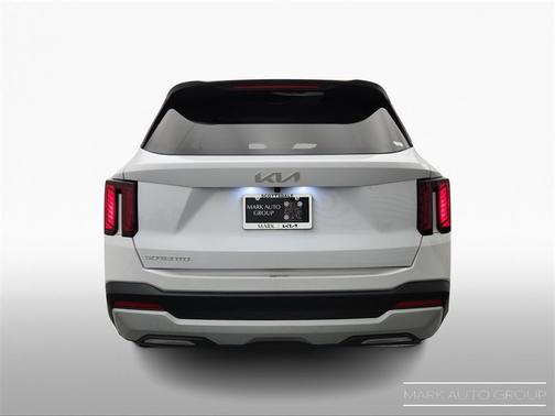2024 Kia Sorento LX