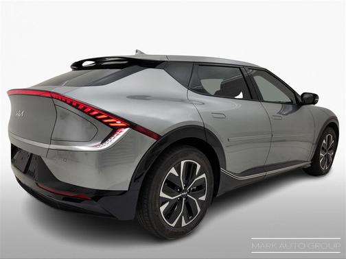 2023 Kia EV6 Wind