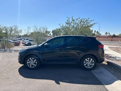 2020 Hyundai TUCSON SE