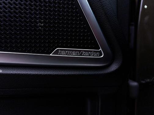 Dark Moss 2020 Kia Telluride SX