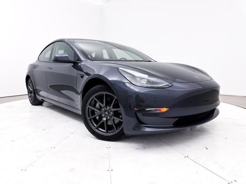 Gray 2023 Tesla Model 3 Long Range