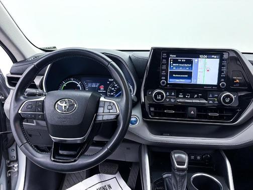 2020 Toyota Highlander Hybrid XLE