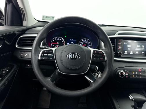 Ebony Black 2020 Kia Sorento LX