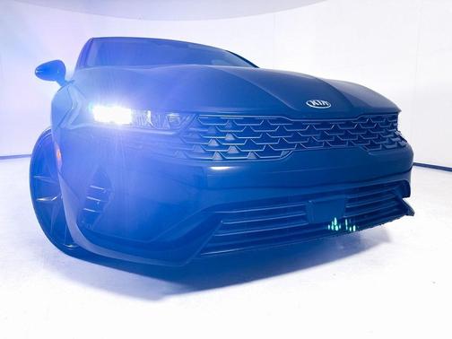 2021 Kia K5 EX