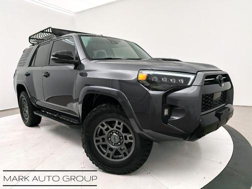 2020 Toyota 4Runner Venture