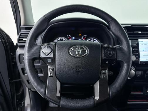 2020 Toyota 4Runner Venture