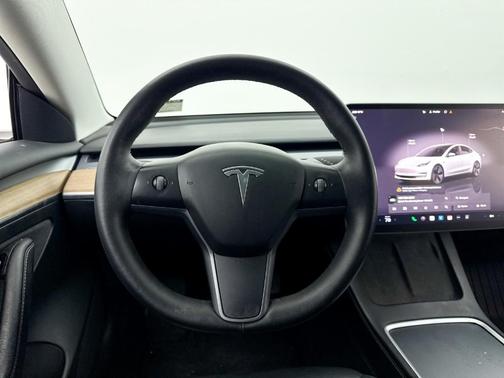 2022 Tesla Model 3 Base