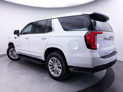White Frost Tri-Coat 2024 GMC Yukon SLT