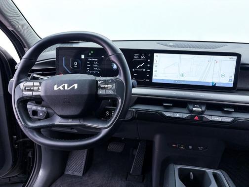 Aurora Black Pearl 2024 Kia EV9 Light Long Range