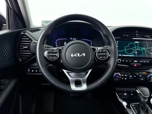 Gravity Gray 2024 Kia Soul EX