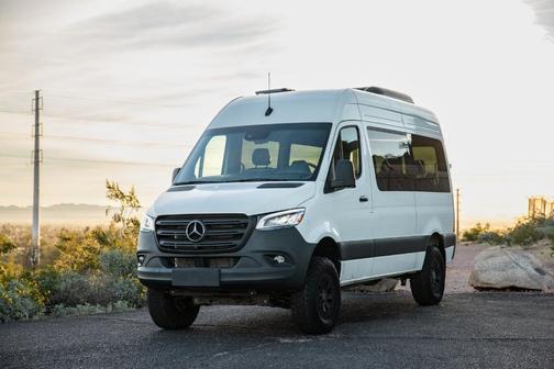 2024 Mercedes-Benz Sprinter 2500 144 WB Standard Roof Passenger