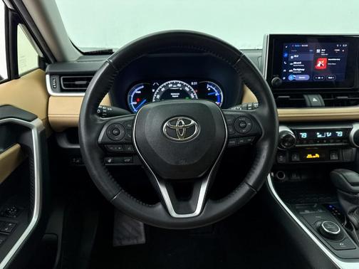 2023 Toyota RAV4 Hybrid XLE