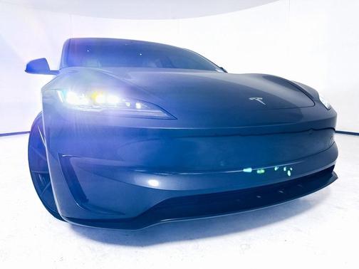 2024 Tesla Model 3 Performance