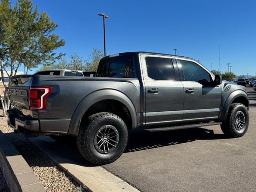 2020 Ford F-150 Raptor