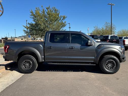 2020 Ford F-150 Raptor